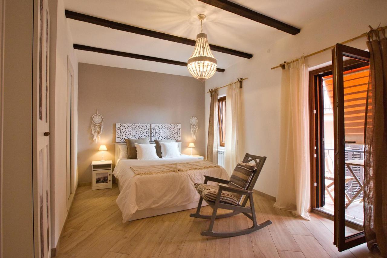 Cosy Nemi - Guest House מראה חיצוני תמונה